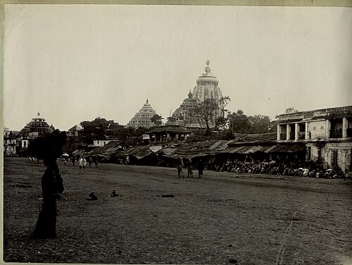 Photograph from the 1890s of a street near the Jagannath Temple at Puri.